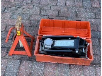 4,000 Lb. Capacity Hydraulic Car Jack With Additional Jackstand