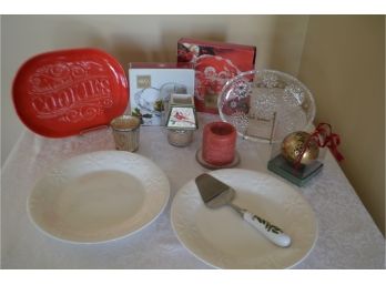 (#61) Holiday Serving Items: Mikasa Glass Tray In Box, Cookie Tray