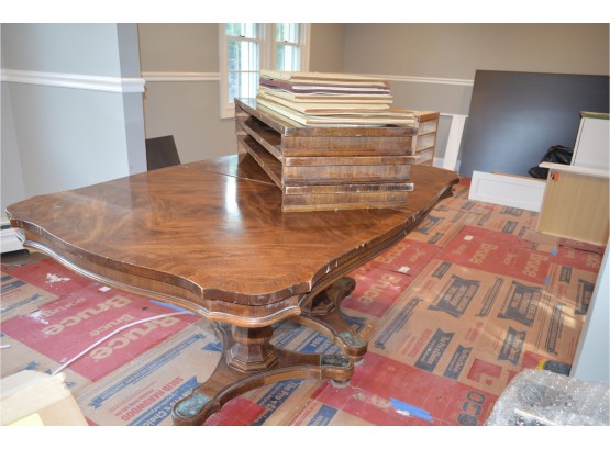 Pedestal Dining Table With 3 Leafs And Pads Extends To 10ft