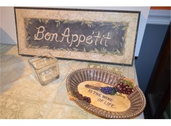 Bon Appetit Sign With Plate
