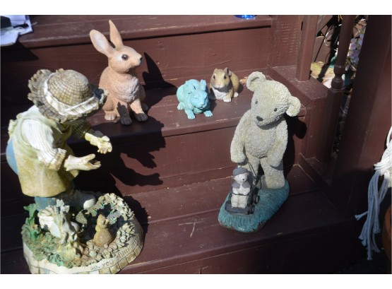 (#137) Resin Garden Statue (Grandmas Garden, Bear, Rabbits (3)