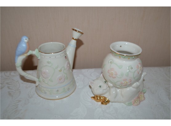 (#3) Lenox Vase Playful Cat And Watering Can (2)