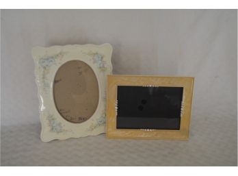 (#171) Picture Frames (2)