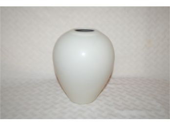 (#2) Cream Haeger Vase 8'H