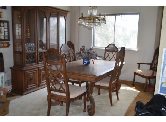 Dining Room Set (table, 6 Chairs (wood Chipped) , Leafs (2), Pads)
