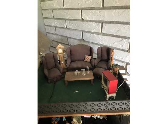 (#315) Doll House Furniture: Living Room Set