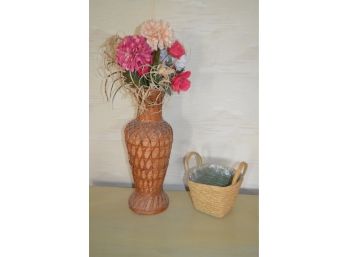 (#59) Wicker Vase 20'H And Basket