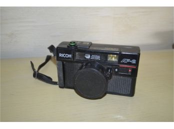 (#156) Vintage Film Ricoh AF-2 Camera