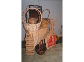 (#171) Assortment Of Baskets, Hamper