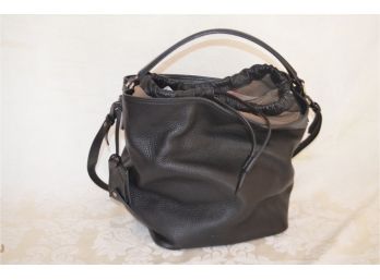 (#211) Burberry Black Leather Excellent
