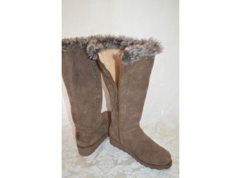 (#257) Bear Paw Brown Suede Boots Size 9
