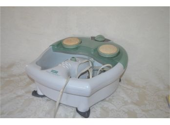(#187) Conair Foot Bath Spa Electric Model FB-12 Like New