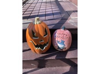 (#366)  2 - Halloween Pumpkin Decor/ 1 Ceramic/1 Plastic