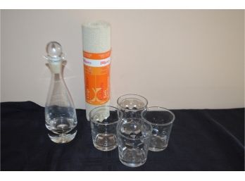 Oil Decanter, Glasses (4), Shelf Liner