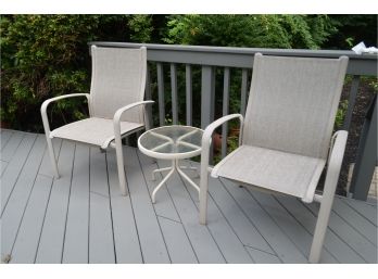 Cast Aluminum 2 Side Sitting Chairs With Side Table