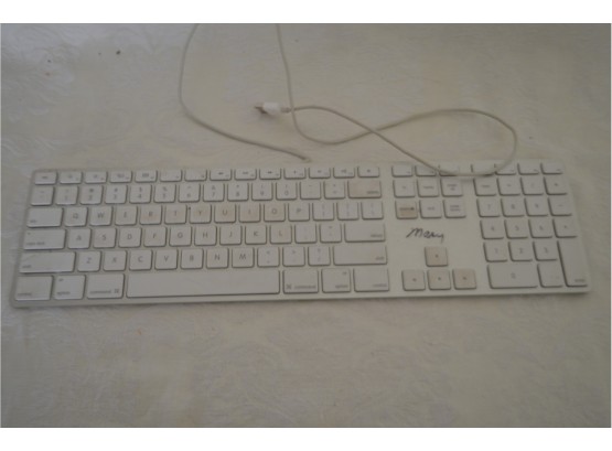 (#175) Apple Keyboard