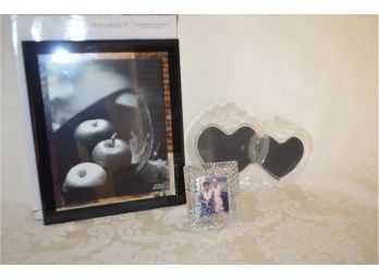 (#186) Shannon Crystal Frame 4x4, Glass Heart Picture Frame, NEW 11x7 Frame