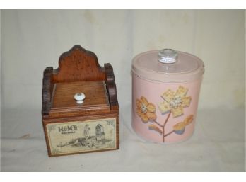 (#45) Vintage Mom's Wooden Recipe Box, Krispy Kan Blue Magic Tin Can
