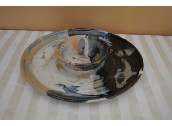 (#6) Pottery Serving Plate With Attached Dip Bowl (slight Chip)