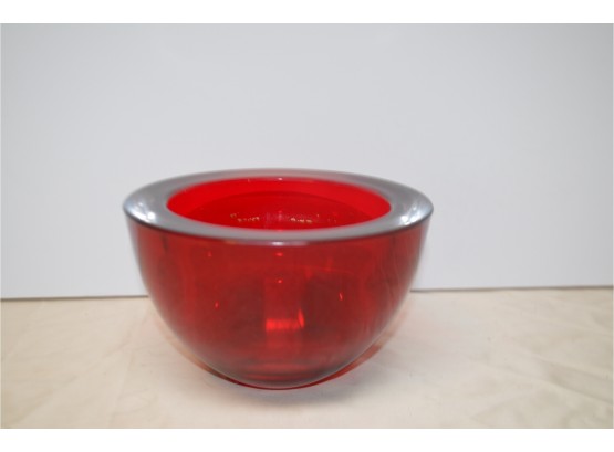 (#39B) Small Red Glass Candy Dish Marked SI-AN 5.75' Round
