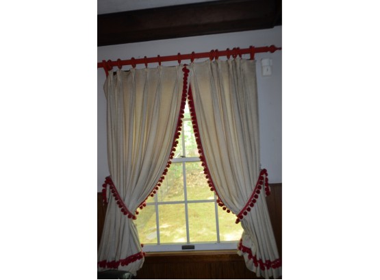Vintage Window Drapes 2 Panels With Rods And Rings