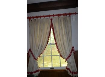 Vintage Window Drapes 2 Panels With Rods And Rings