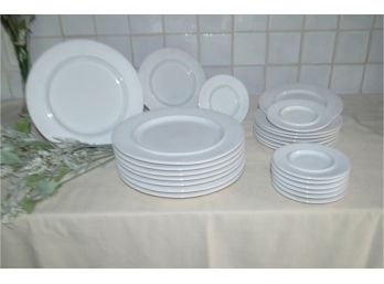 (#12) Sasaki Stoneware Anello White Dish Set (8) By Vignelli Designs 1986 Japan Some Scratches -see Details