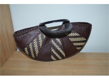 (#79) Vintage Handbag Wood Handle 14x6