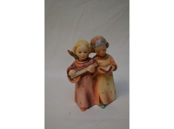 (#23)  Vintage 4' Goebel Hummel 'Angelic Song' Girl Figurine #144