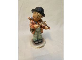 (#18)  Vintage 5' Goebel Hummel 'Little Fiddler' Boy Figurine #4