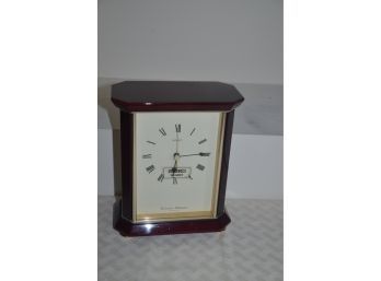 (#79) Seiko Quartz Mantel Clock