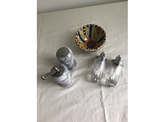(39) Salt And Pepper Sets And Decorative Bowl