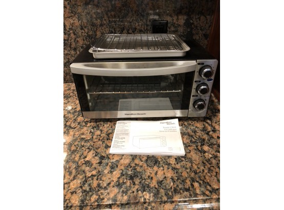 (#213) Hamilton Beach Toaster Oven  Model # 31408