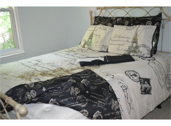 (#111) Queen Comforter Set Paris Design