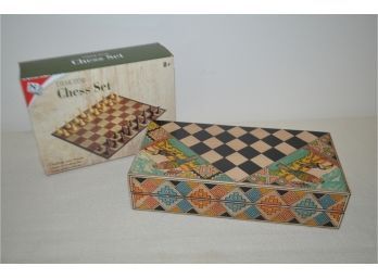 (#26) From South America Desktop Chess Set 32 Pieces