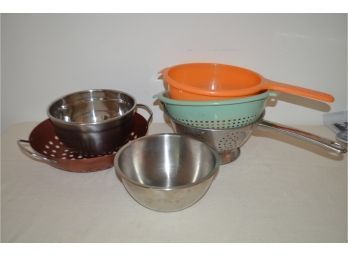 (#72) Assortment Of Strainers
