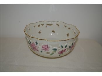 (#10) Lenox Bowel With Roses 'Barrington Collection'