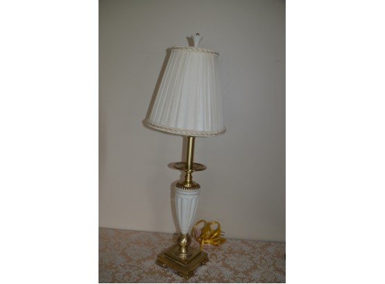 (#14) Lenox Quoizel Table Lamp And Shade 29'H With Shade