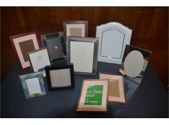 (#98) 4x6 And 5x7 Assortment Of Picture Frames (11)