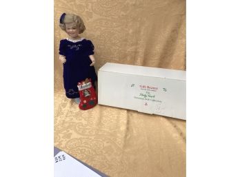 (#101) New In Box Danbury Mint Christmas Shirley Temple Doll