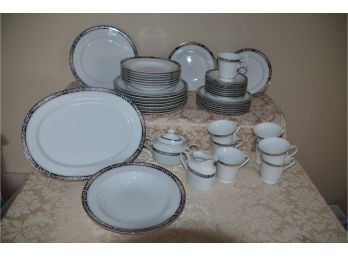 (#18) Home Beautiful MA103 Cotillion Fine China Set With Storage Bags - See Details