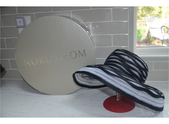 (#93) Nordstrom Dress Hat With Box