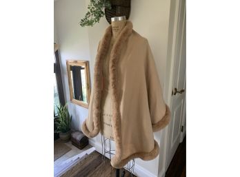 J.McLaughlin 100 Wool Fur Trim Polyester Shawl One Size Fits All
