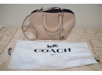 (#59) Coach Leather Handbag Beige Stiff Design With Dust Bag