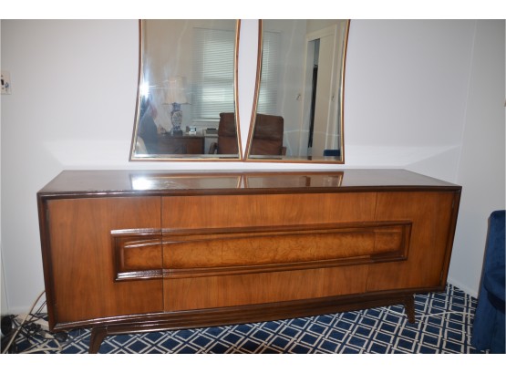 Vanleigh Mid Century Post Modern Dresser With 2 Mirrors