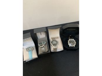 4 Watches