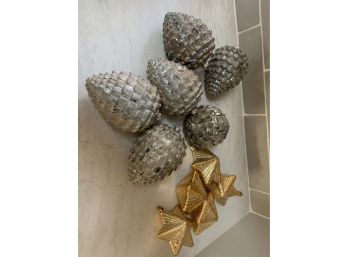 Christmas Ornaments Pier 1 Pinecone Gold Stars