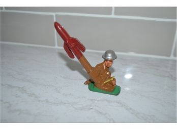 (#87) Vintage Barclay Manoil Lead Metal Military Toy Soldier