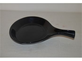 (#111) Vintage USA Hall Pottery Black 8.5' Oven Skillet To Table Plate