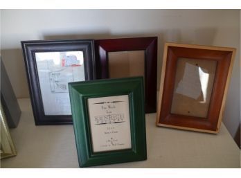 (#93) Assortment Of Picture Frames 5x7 And 3.5x5